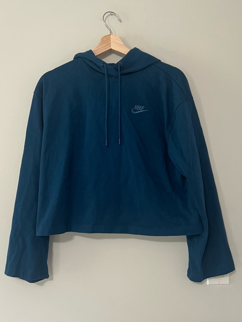 Nike Women's Dark Teal Cropped Hoodie